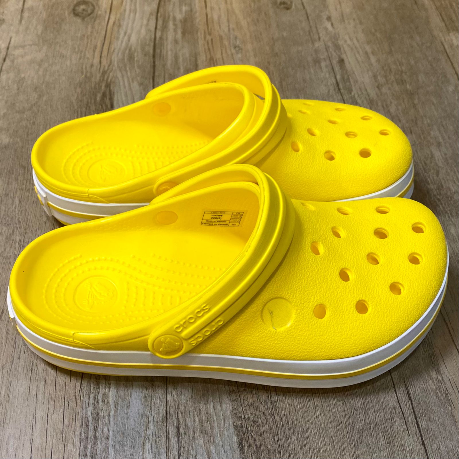Dép Crocs Duet Sport Clog HN2 Yellow